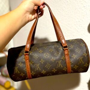 Louis Vuitton Papillion